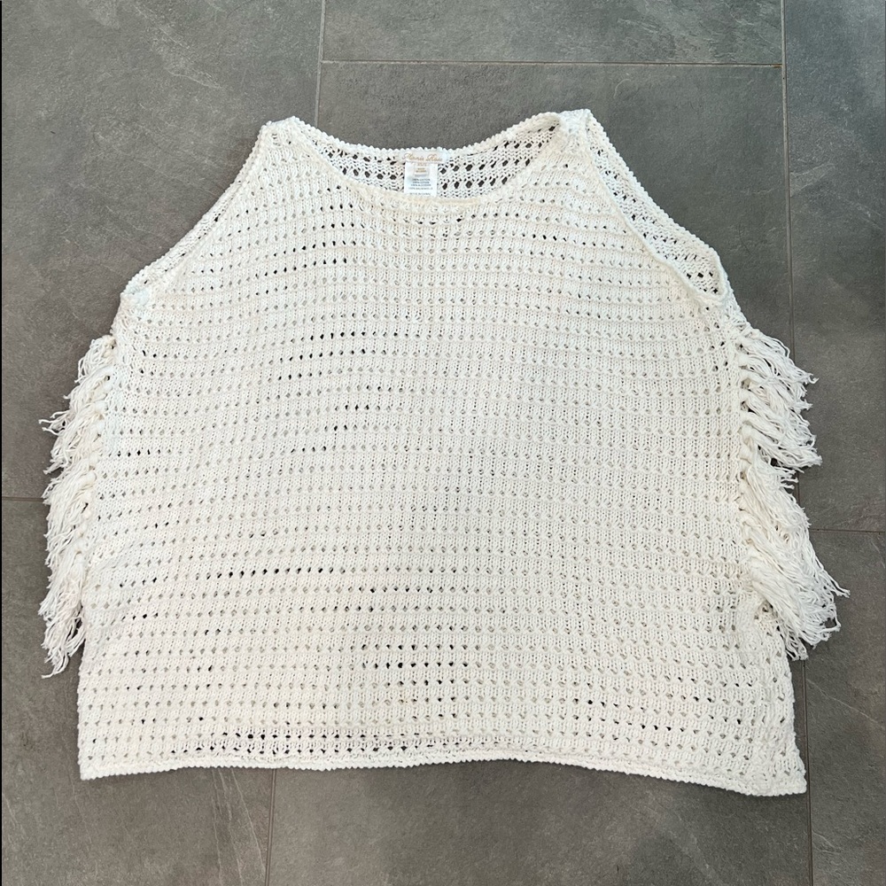 Minnie ROSE 🤍 knit crochet ivory sweater w/fringe sleeveless top or vest EUC‼️